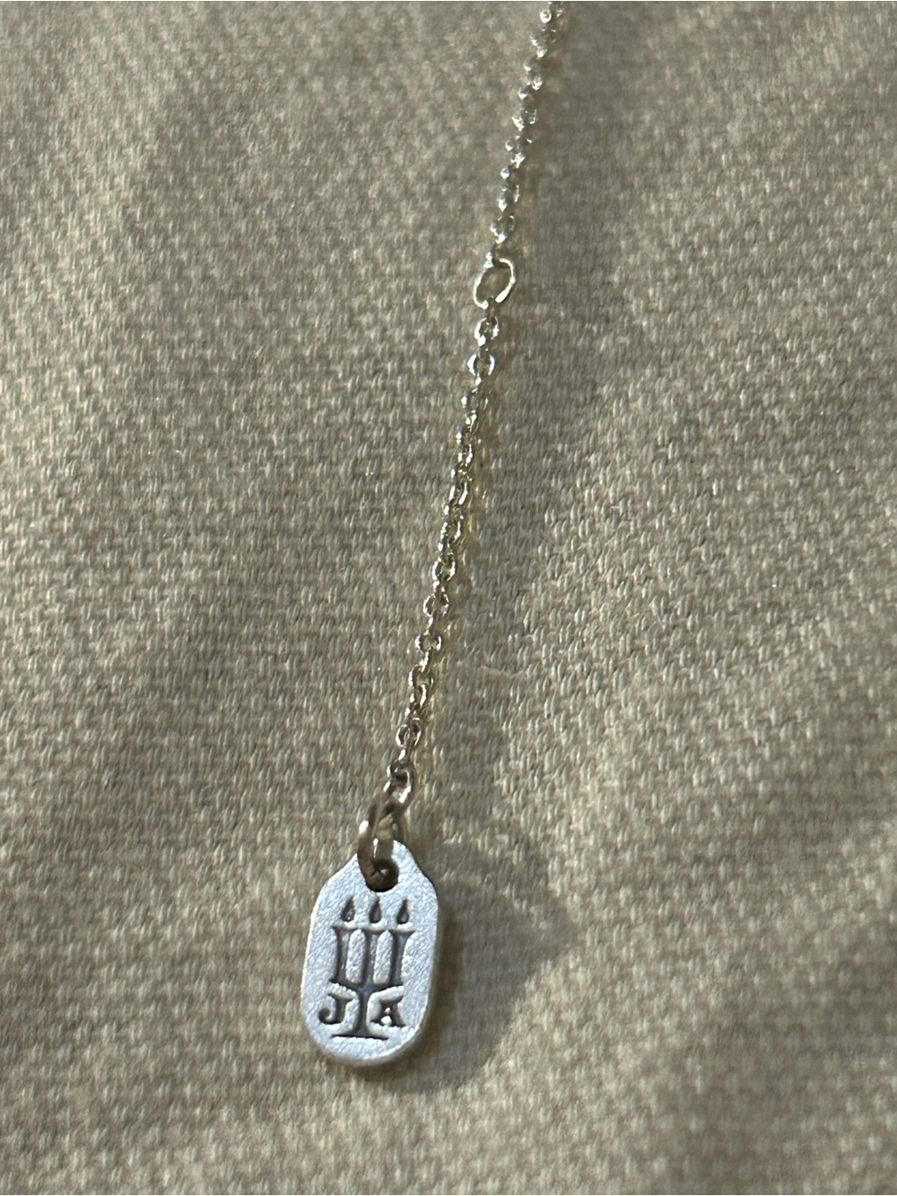 Retired James Avery Necklace sterling silver 925 Take Flight Wing - Picture 3 of 5